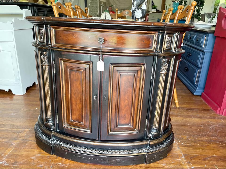 Oval Buffet/Server/Bathroom Vanity