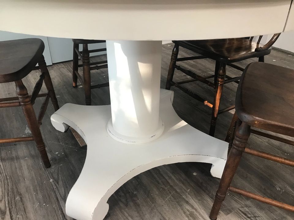 Farmhouse Table and Chair Set