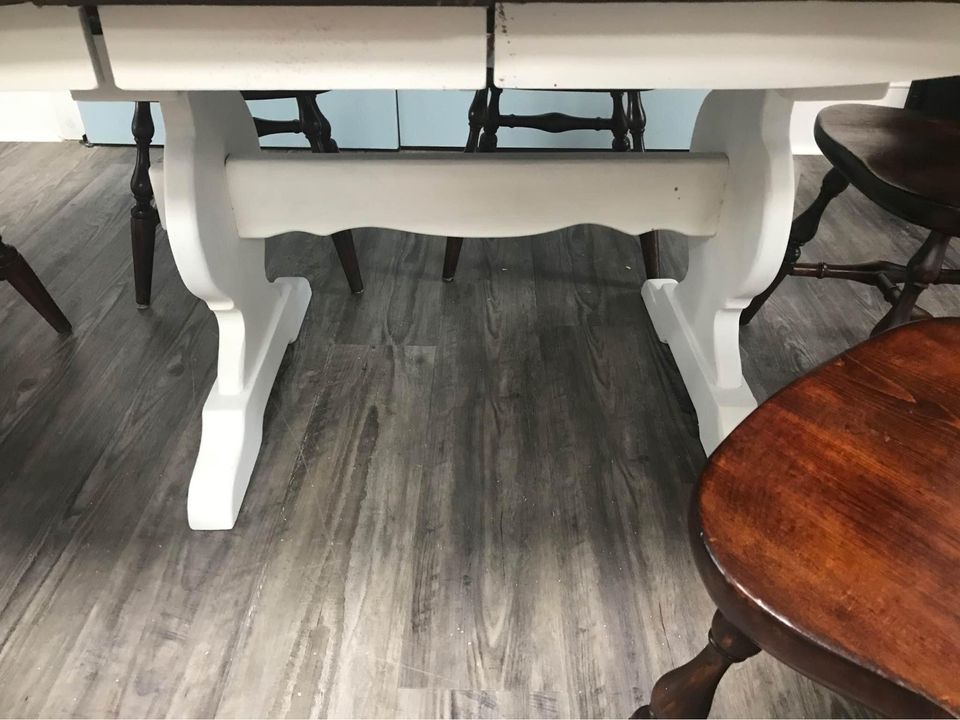 Farmhouse Table and 6 Chairs