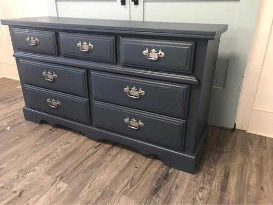 Broyhill Dresser