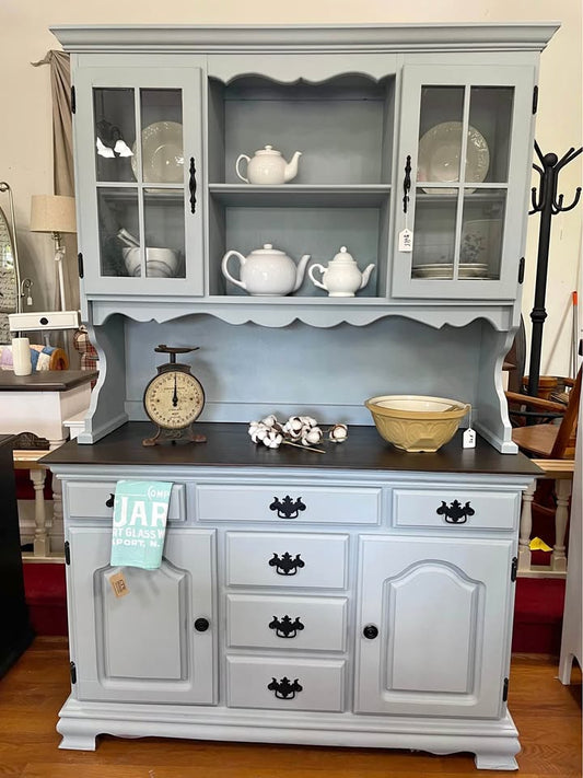 Farmhouse Hutch