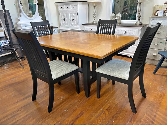 Solid Wood Table, Leaf and 4 Chairs