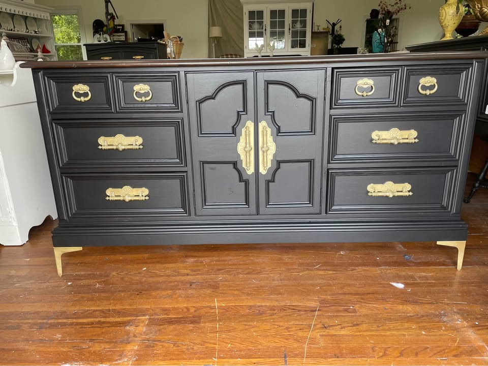 American Drew Long Dresser/Sideboard