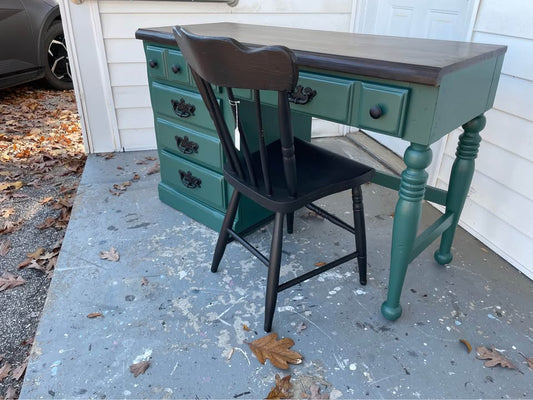 Thomasville Desk