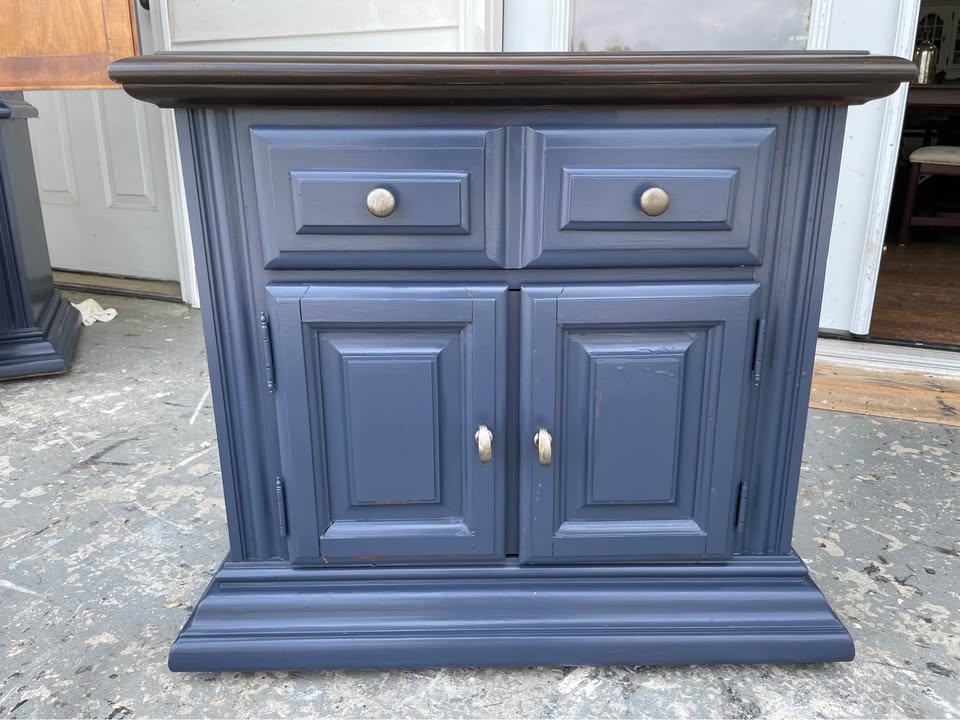 Broyhill Nightstand