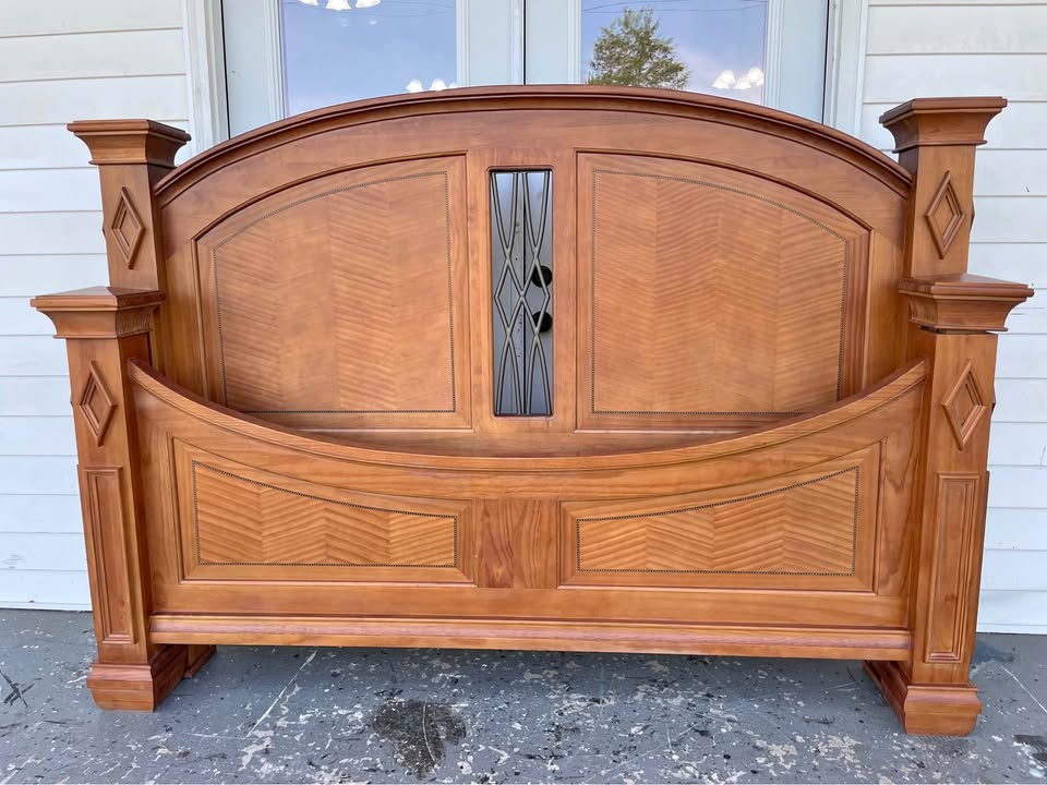 Solid Wood King Bed Set