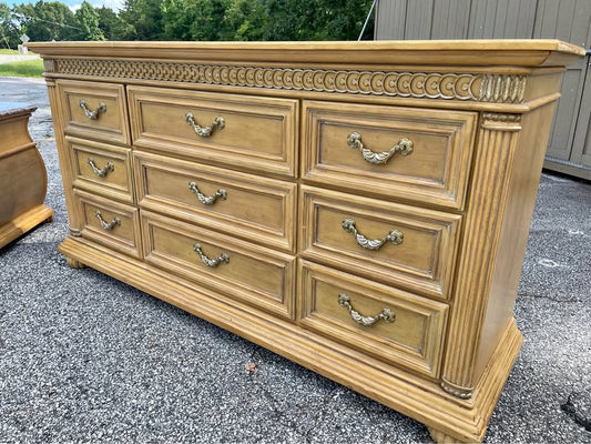 American Signature 9-Drawer Dresser