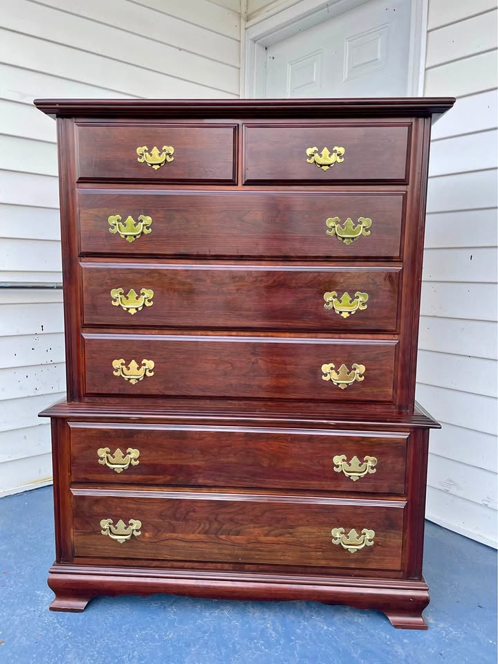 Traditional Cherry Wood Chest on Chest Dresser