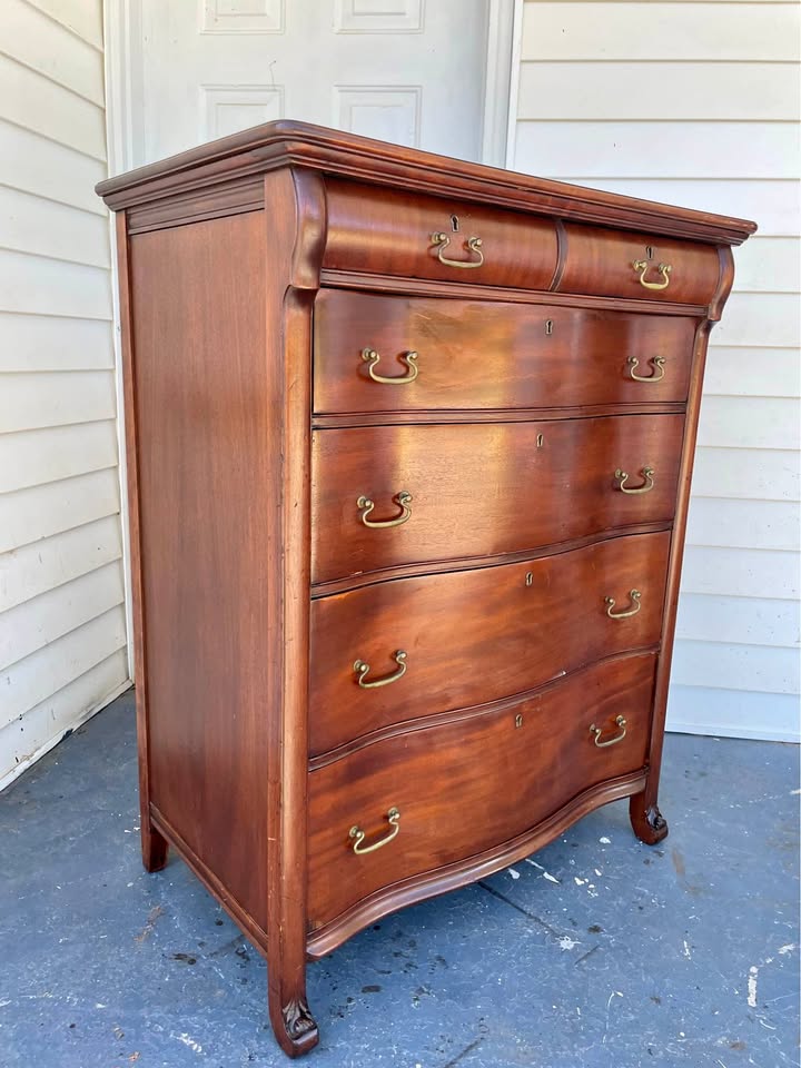 Vintage Serpentine Chest of Drawers