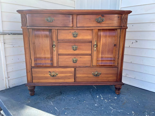Stanley Furniture Wood Dresser Sideboard