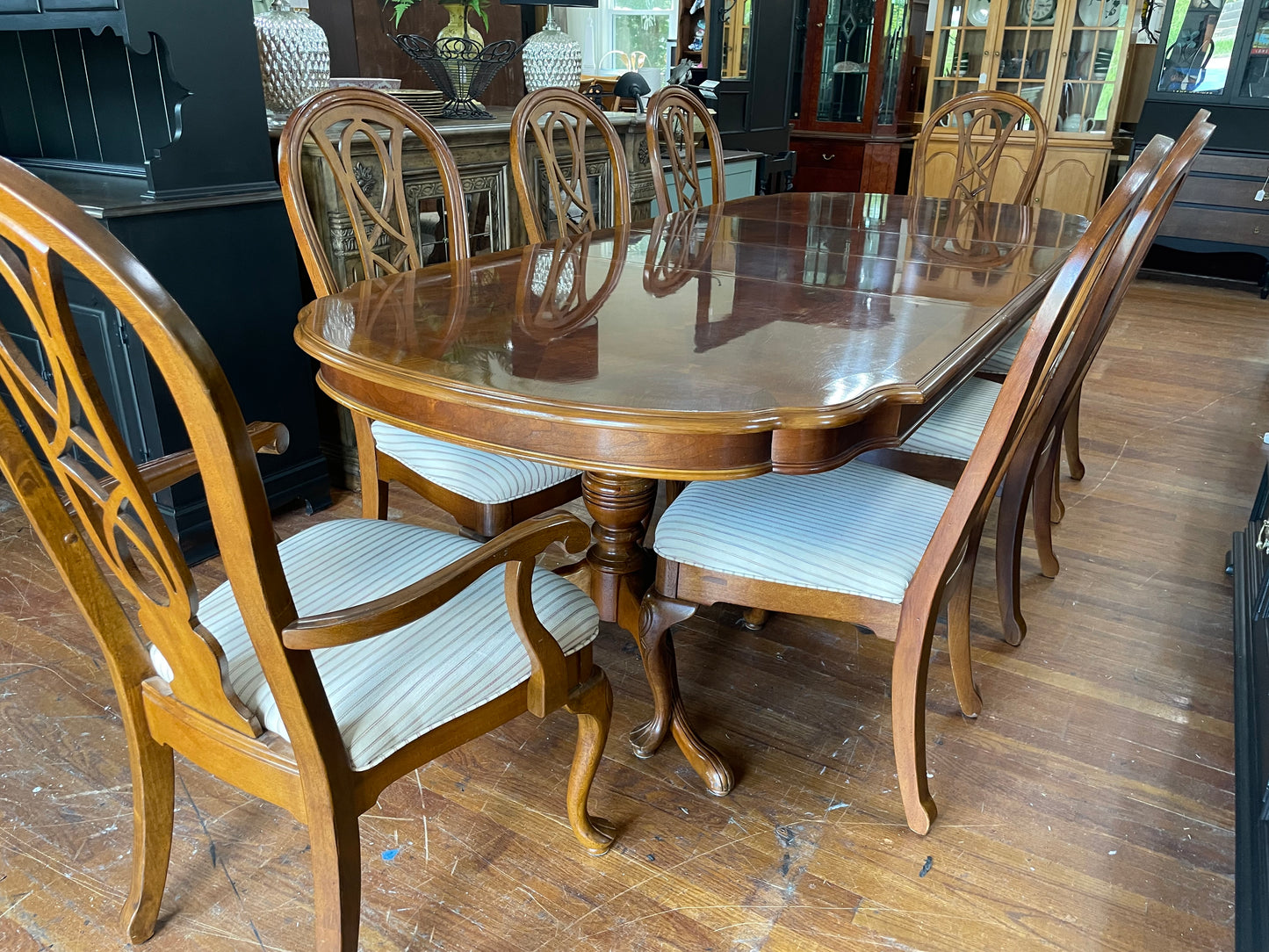 Regency Style Long Dining Table with 8 Matching Upholstered Chairs